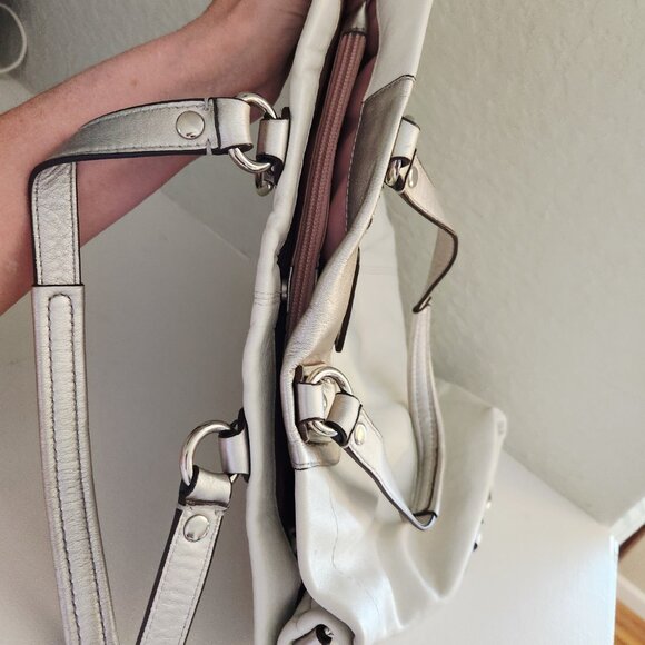 Coach Ashley White & Silver Carryall Shoulder Bag Handbag - Picture 13 of 16